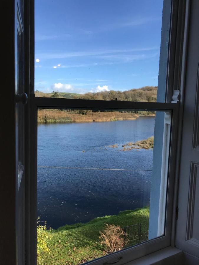 Riverbank House Bed And Breakfast Innishannon 外观 照片